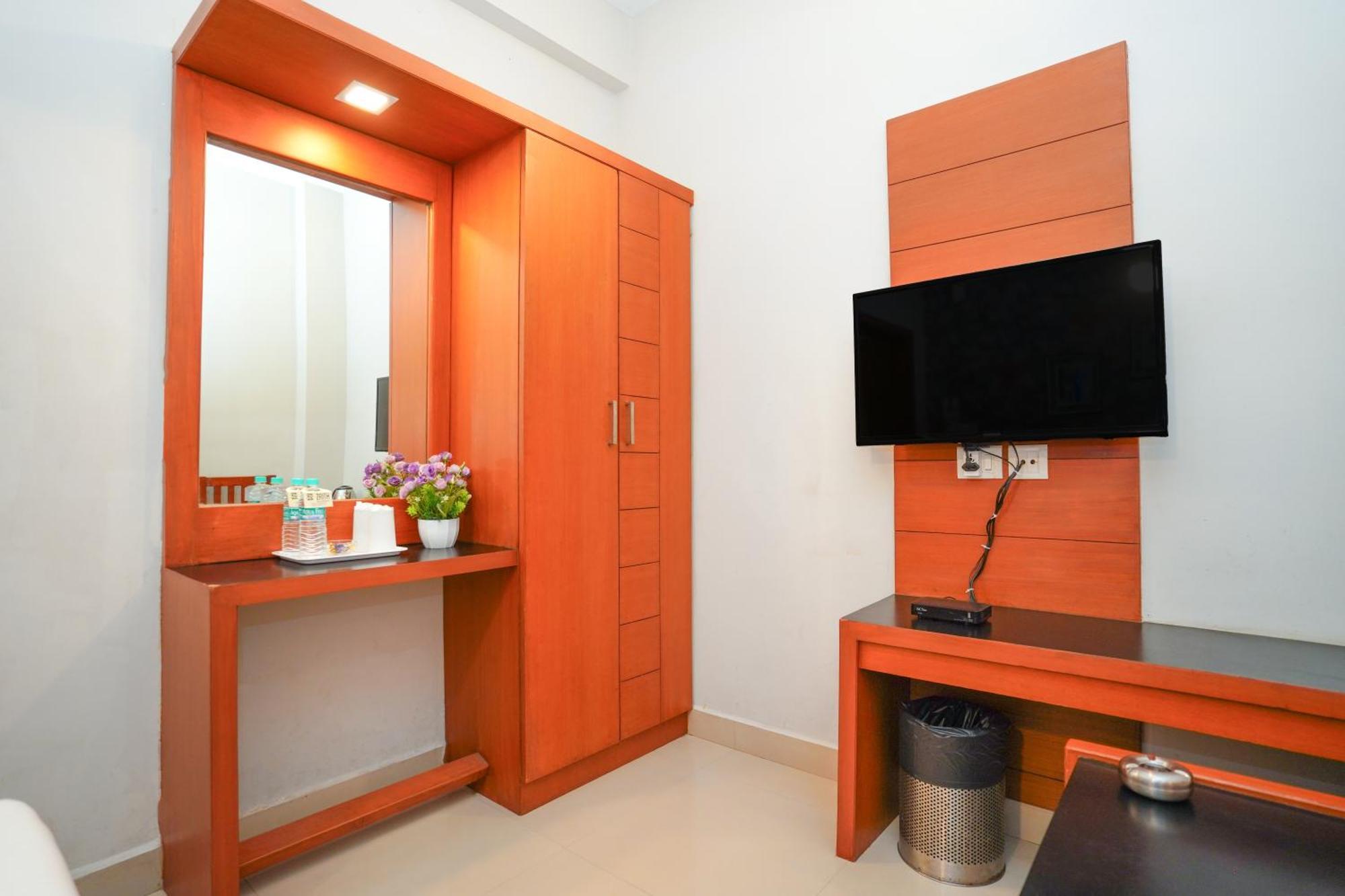 Zaith Residency Near Us Consulate & Apollo Hospitals Hotel Ченай Екстериор снимка