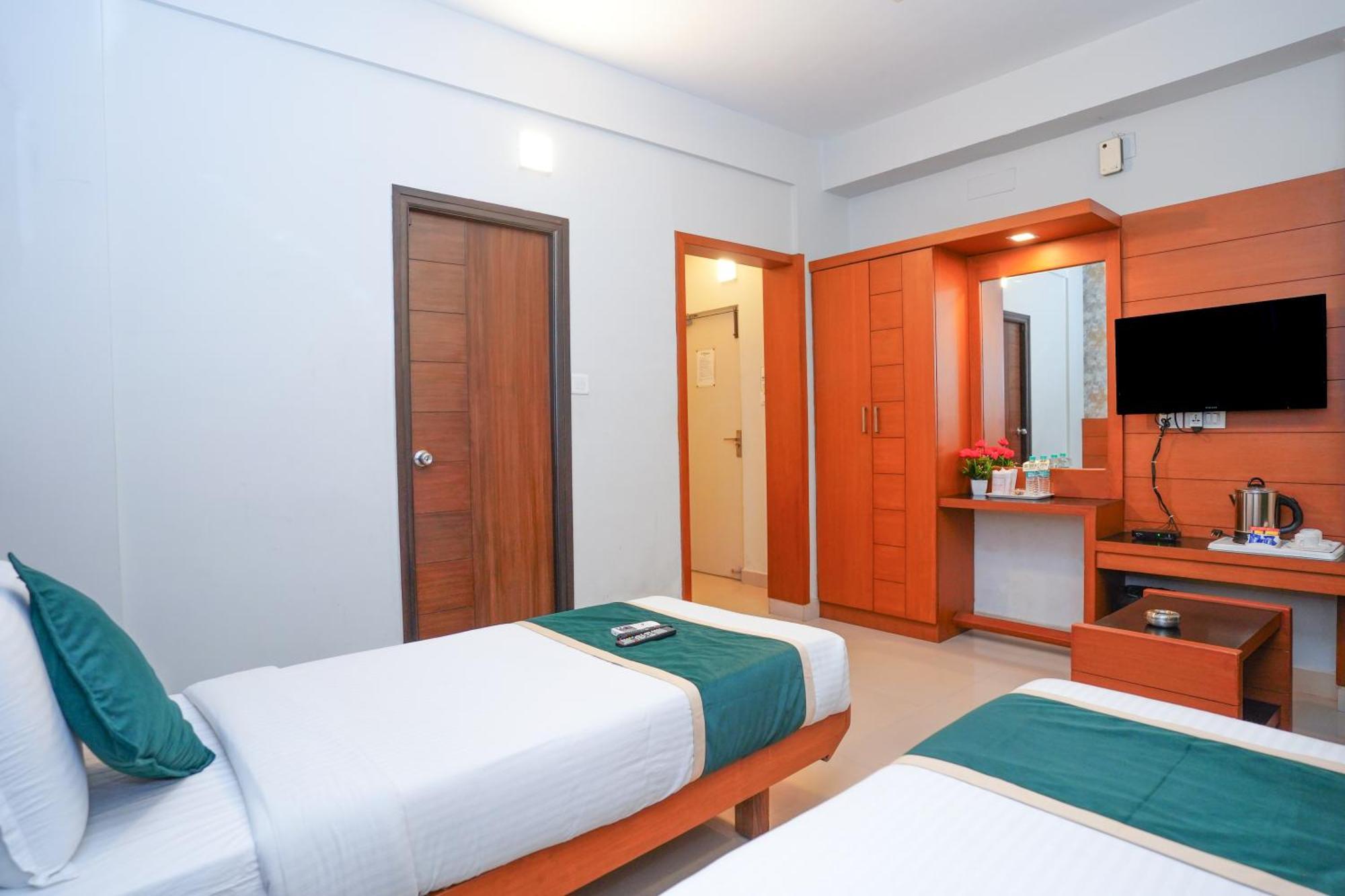 Zaith Residency Near Us Consulate & Apollo Hospitals Hotel Ченай Екстериор снимка