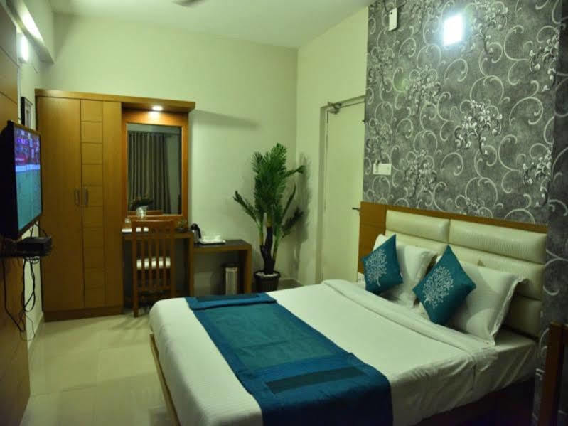 Zaith Residency Near Us Consulate & Apollo Hospitals Hotel Ченай Екстериор снимка