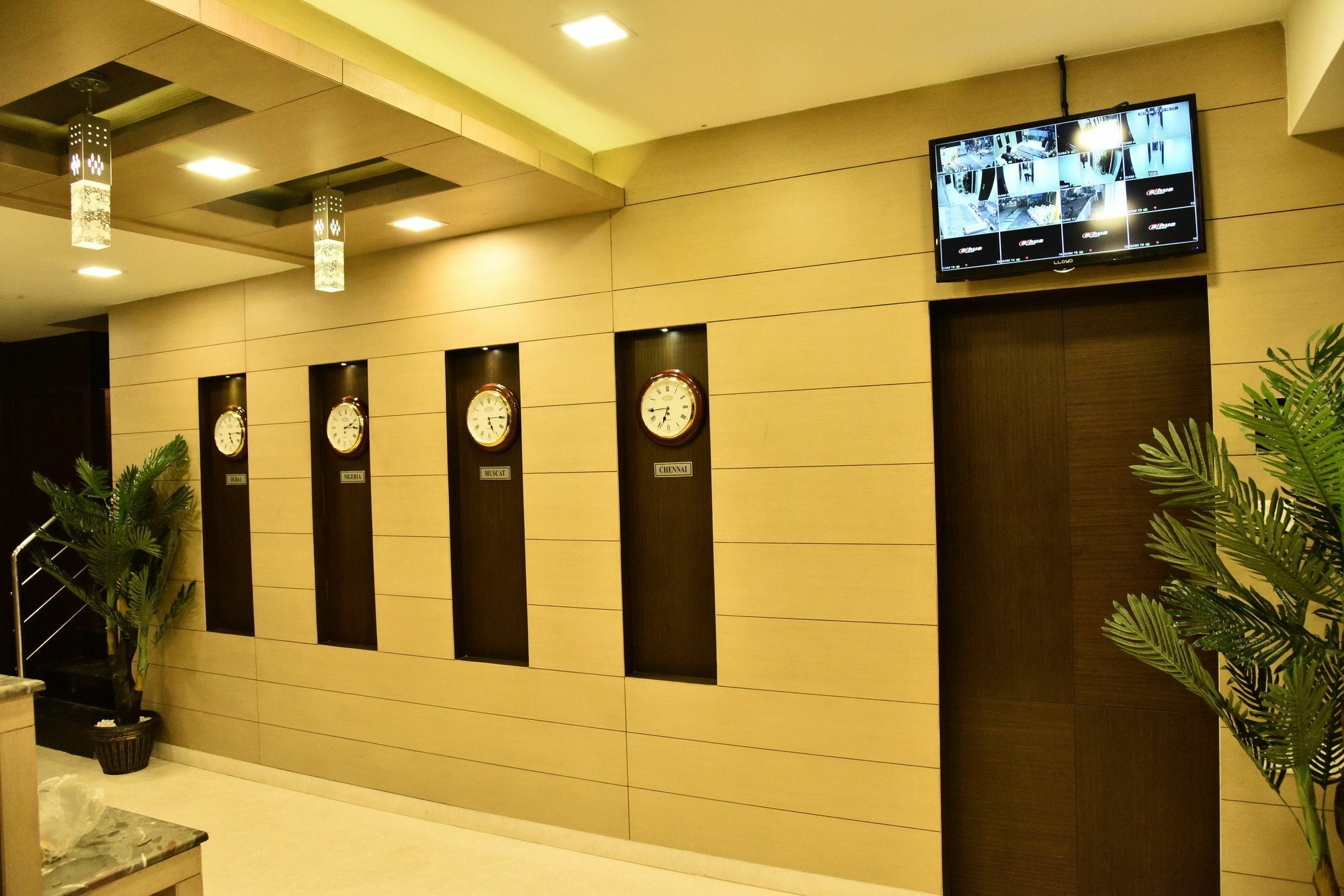 Zaith Residency Near Us Consulate & Apollo Hospitals Hotel Ченай Екстериор снимка